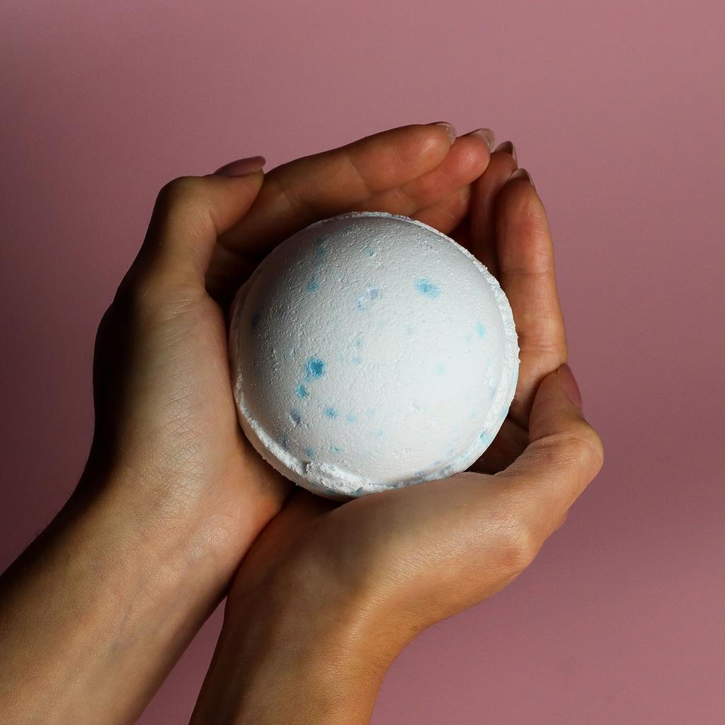 Bath Bomb Ocean Sea Salt Shea Butter 180g