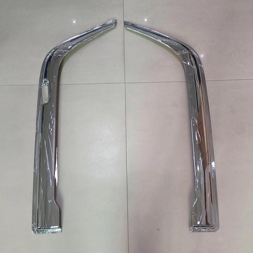 Mitsubishi FM1524 Chrome-Plated Rain Shield for Truck Modification