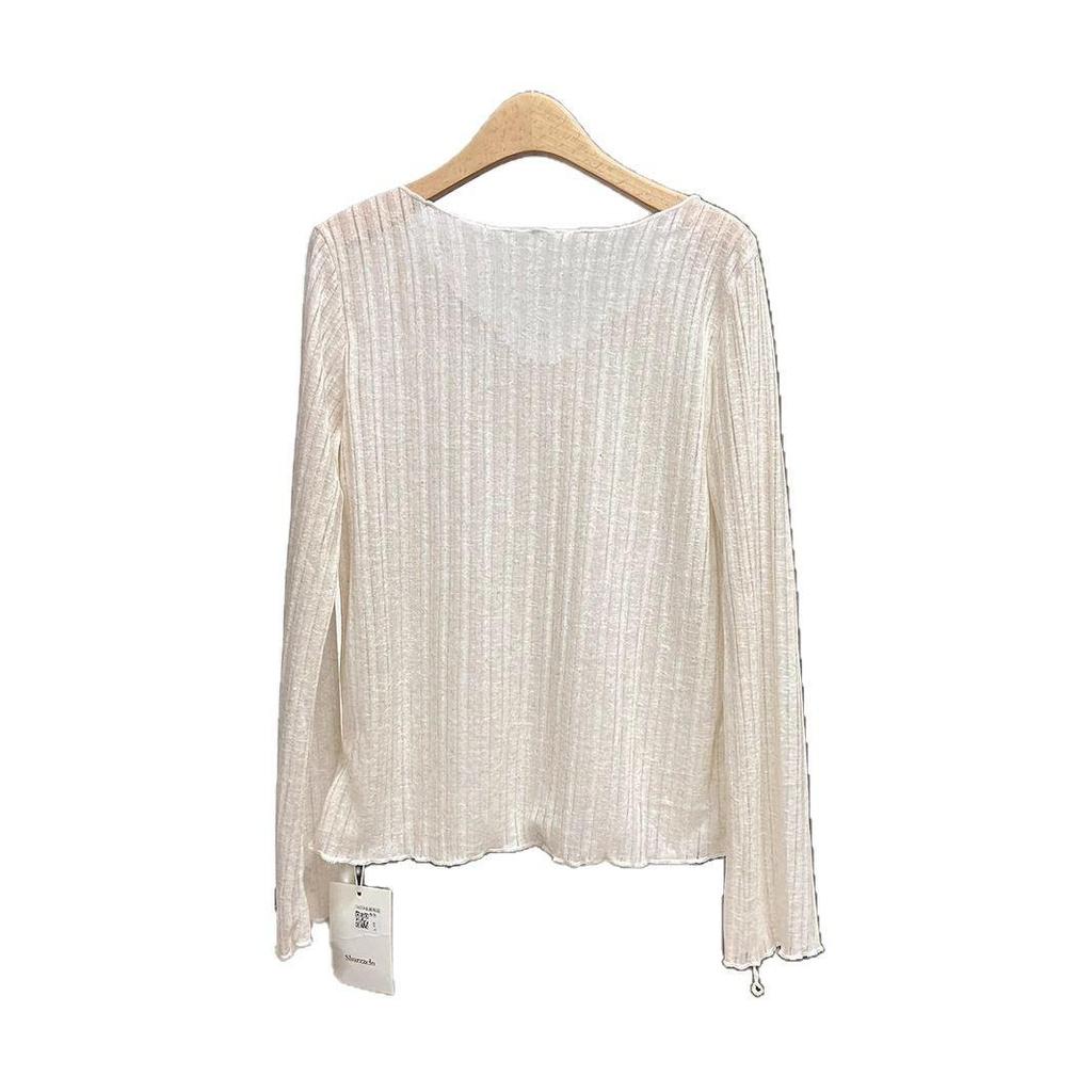 Women's Chic V-neck Long-Sleeve T-Shirt - Stylish, Lightweight, Breathable; Perfect for Spring/Summer, with Sun Protection.