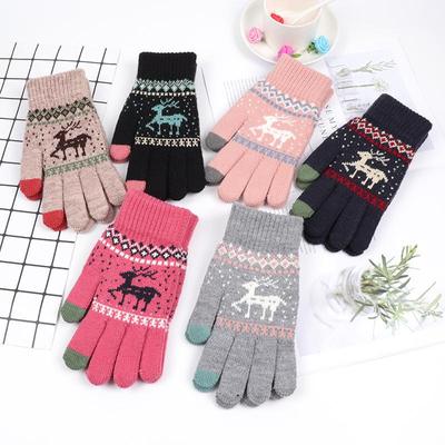 Korean Style Women's Warm Touch Screen Wool Gloves with Elk Print - Autumn/Winter Fashion, Christmas Couple Edition.