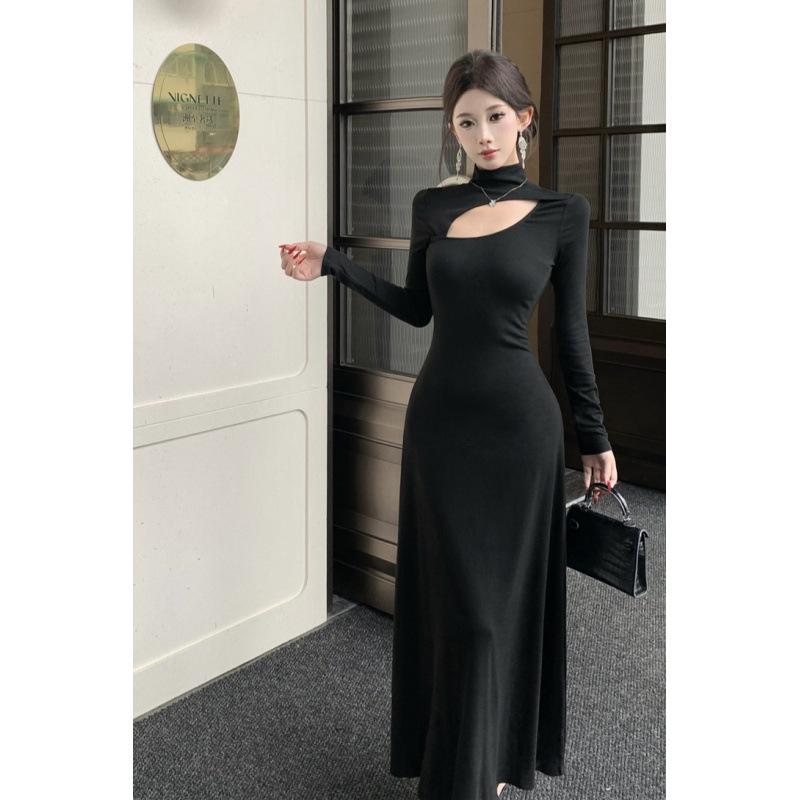Women's Black Sexy Hollow Long Sleeve Dress with High Collar and Slim Fit