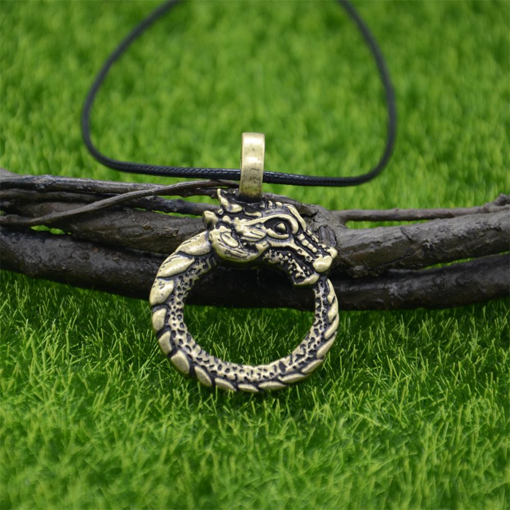 Goth Ouroboros Norse Vintage Dragon Necklace Pendant Gothic Accessories Amulet Viking Runes Jewelry Neclaces Women Men