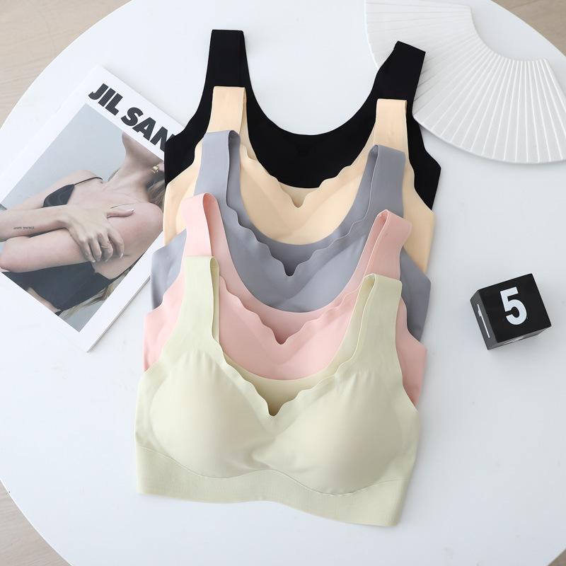 Seamless Wide-Shoulder Back-Enhancing Tank Top Bra for Women
