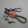 Chaveiro Adorável de Dinossauro com Cordão de Couro - Chaveiro Fofo para Chave de Carro e Pingente de Mochila para Meninas