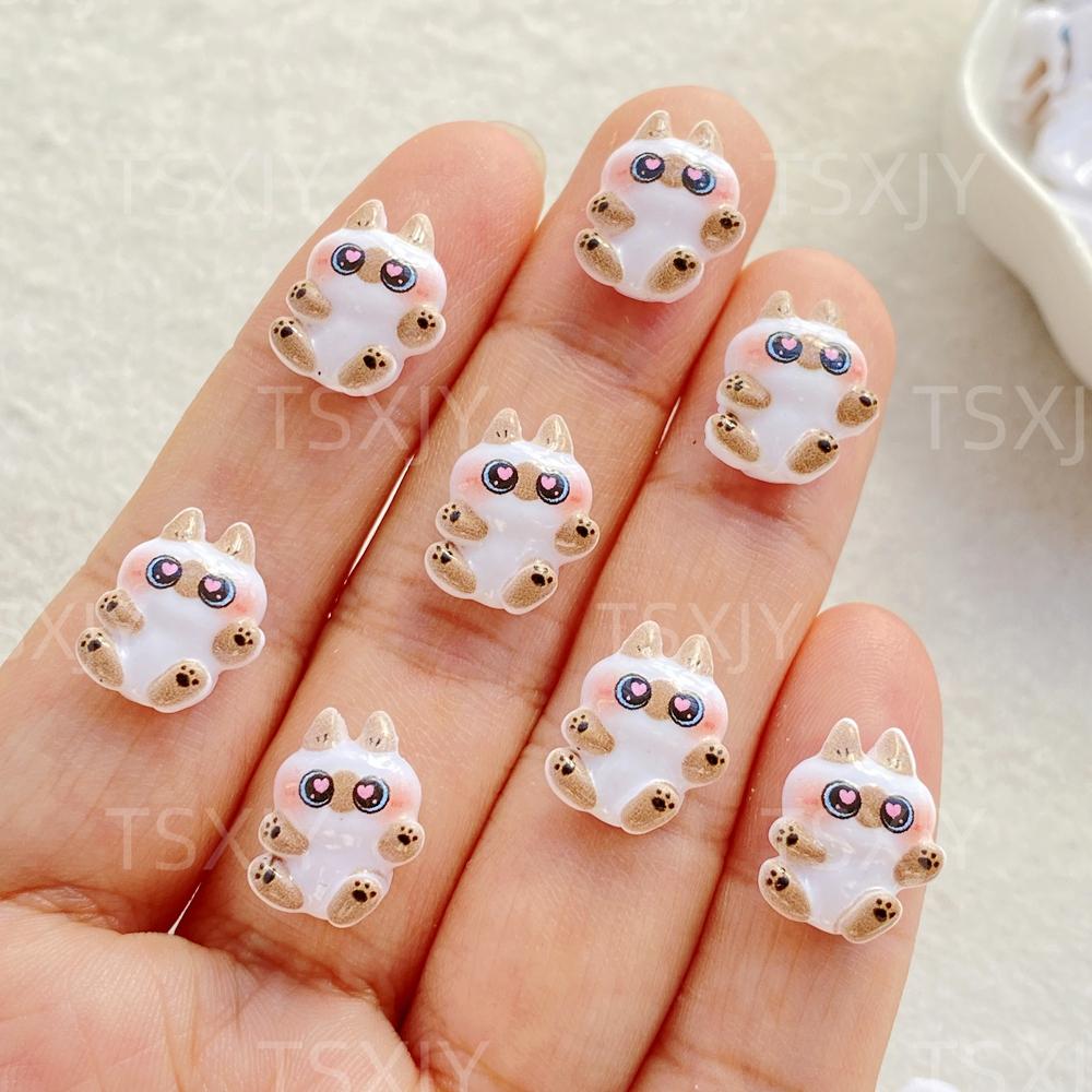 

50pcs new Resin Mini Cute Cartoon White kitten Figurines Flat back Nail Art DIY Scrapbook Crafts Nail Art Flatback Rhinestone