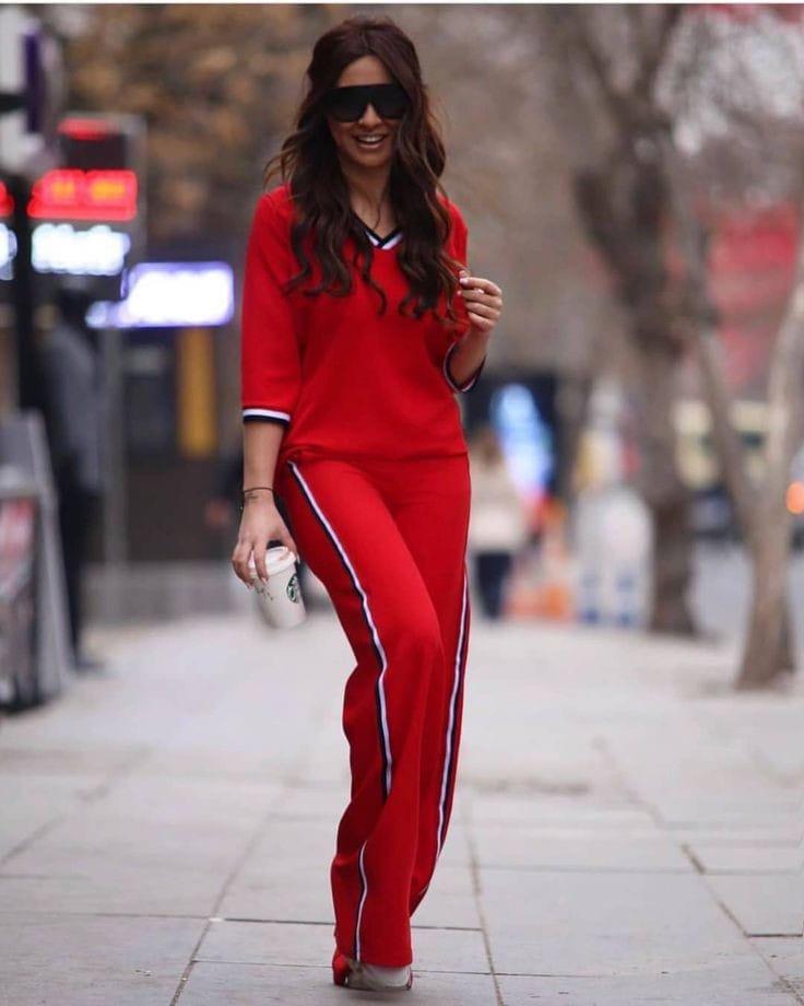 

Женский ребристый костюм из двух нитей с V-образным вырезом и рукавами факир