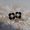 Retro Black Xiaoxiangfeng Stud Earrings Women's Fashion Elegance Temperament High-end Earrings Bow Love Versatile Earrings