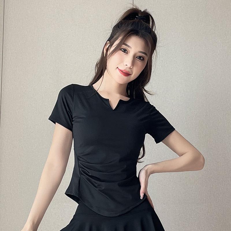 Dámská letní 2025 rychleschnoucí sada sportovního oblečení na badminton a tenis s plisovanou sukní