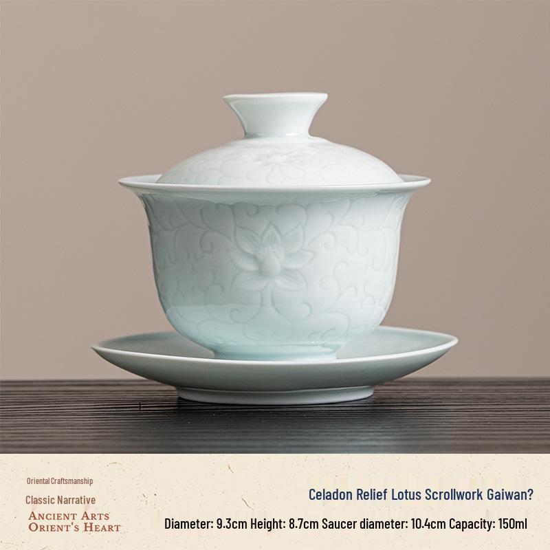 

Селадоновый Саньцай Гайвань Набор для чая: Керамическая чаша для заваривания с крышкой - Набор кунг-фу из трех предметов 150ml