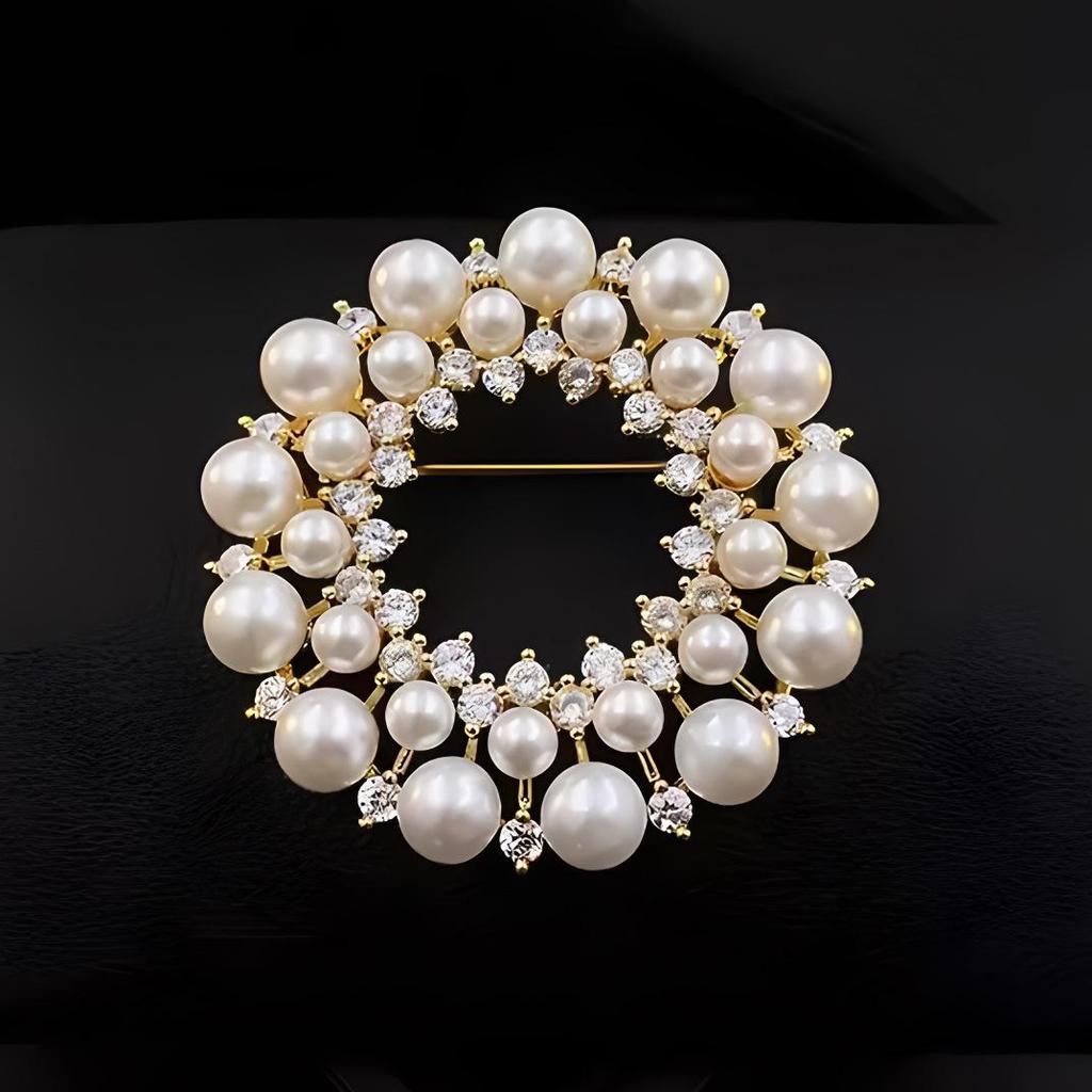 Highend Exquisite Wreath Pearl Brooch Luxury Design Accessory For Women
