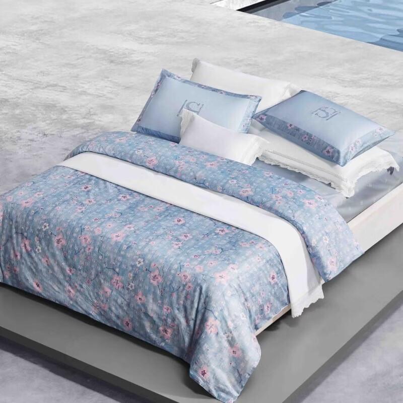 Mercury Textile LV Designer Mulberry Silk Quilt