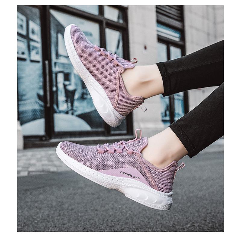 Spring New Travel Shoes Running Shoes Women's Flying Woven Breathable Sports Fitness Lightweight Casual Shoes