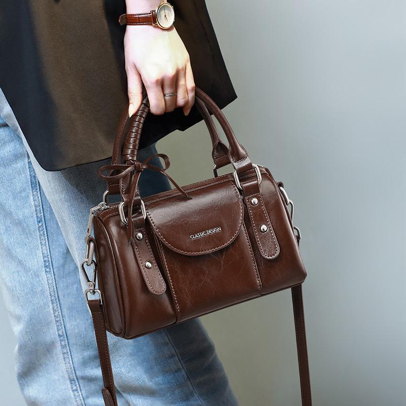 2025 New Women s Crossbody Bag Genuine Leather Handbag Boston Bag Bowling Bag