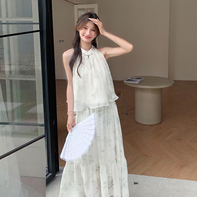 

Прохладный белый наряд с топом без рукавов и юбкой из тюля, расписанными тушью, и брюками-слаксами, комплект из двух частей XL