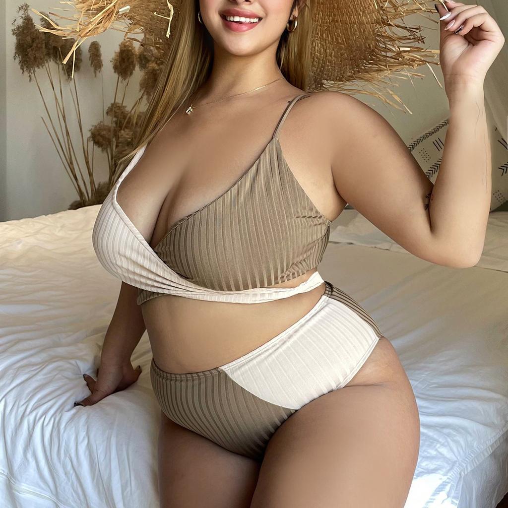 Fashion Women's Sexy Backless Temperament Beachwear Split Bikini Swimsuit