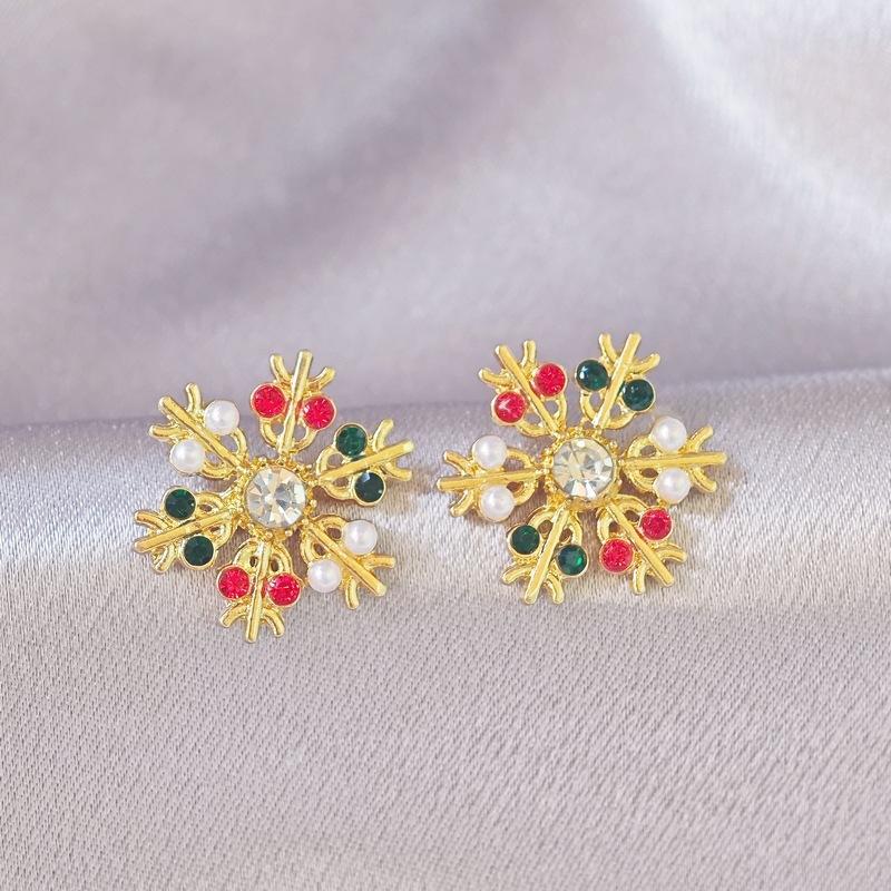 

Cute Christmas Earrings for Women Green Red White Rhinestones Mini Beads Snowflake Stud Earrings Small Trendy Zircon Gift