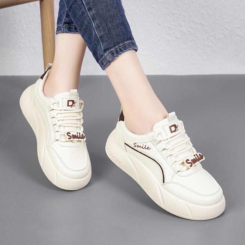 Sneakers Autumn New Soft Soles Are Not Tired, Students Large Size To Small White Board Shoes