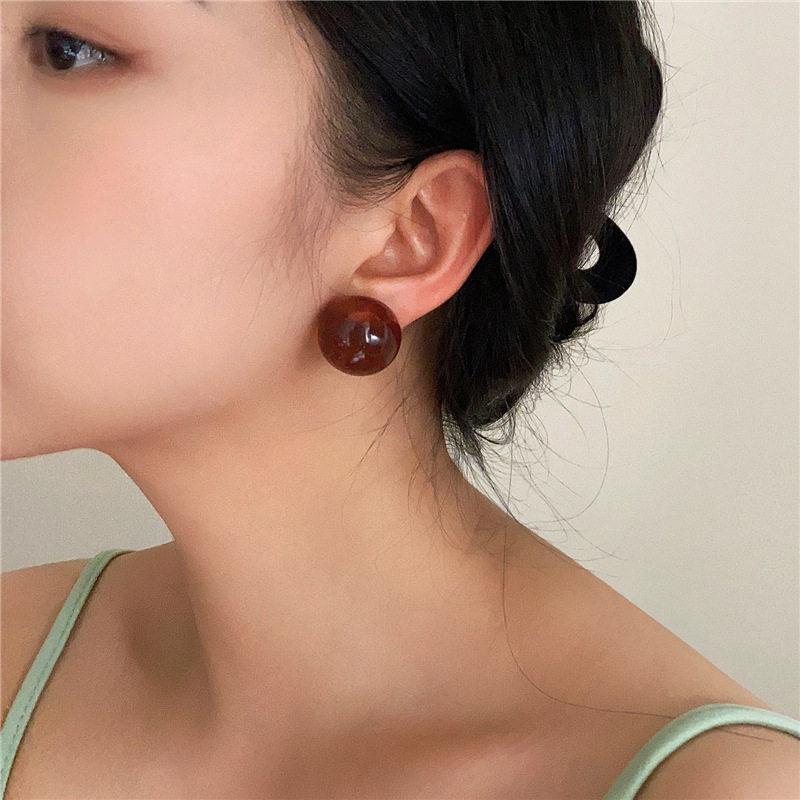 Amber Round Ball Earrings for Women - Retro Hong Kong Style, Unique and Bold Design, Perfect for Autumn/Winter.