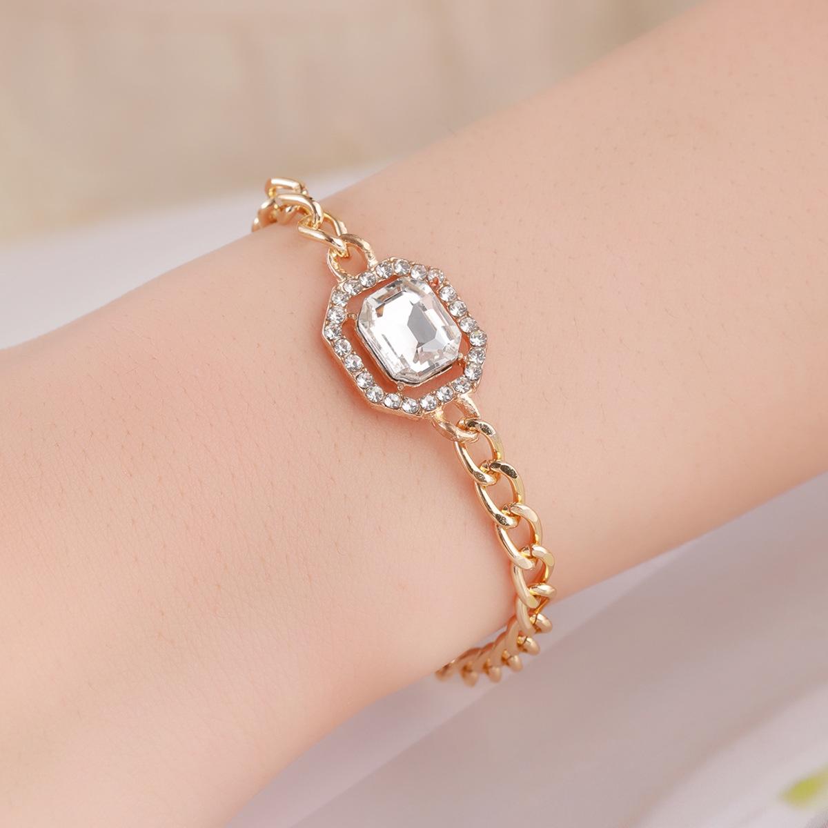 Niche Luxury European  American Women s Full Diamond Bangle - High-End, Super Shiny Paved Chain Bracelet