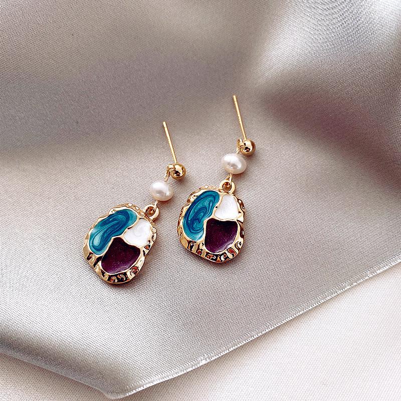 Needle Color Matching Irregular Oil Stud Earrings Fashion French Literary Style Ear Jewelry Baroque Freshwater Earrings