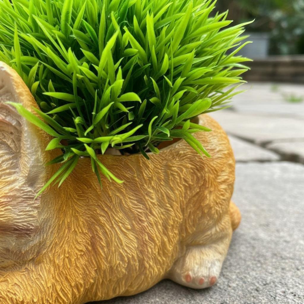 Feline Flower Pot Lifelike Features Cat Shaped Planter Creature Garden Planter Decorative Decoration Resin Cat Statue Pot