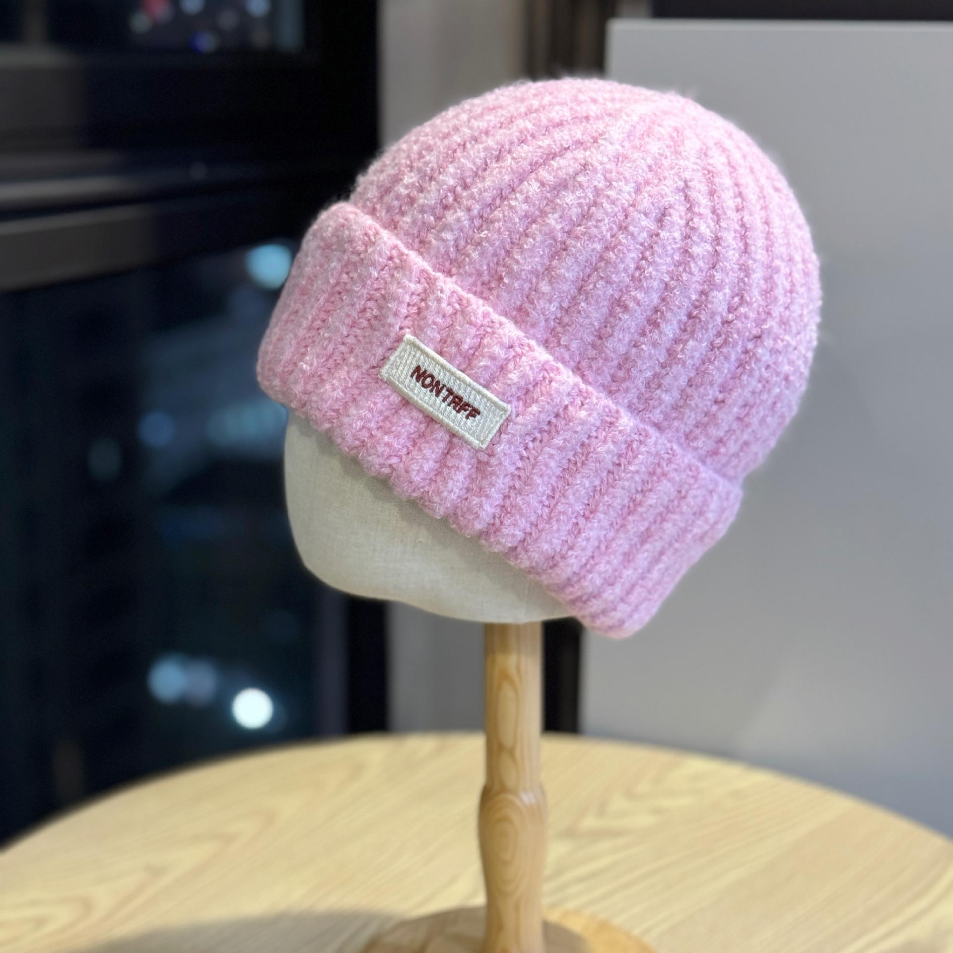 

New simple letter patch woolen hat for women, autumn and winter fashion versatile casual outdoor travel warm pullover hat Adult54-60Average Size рожевий