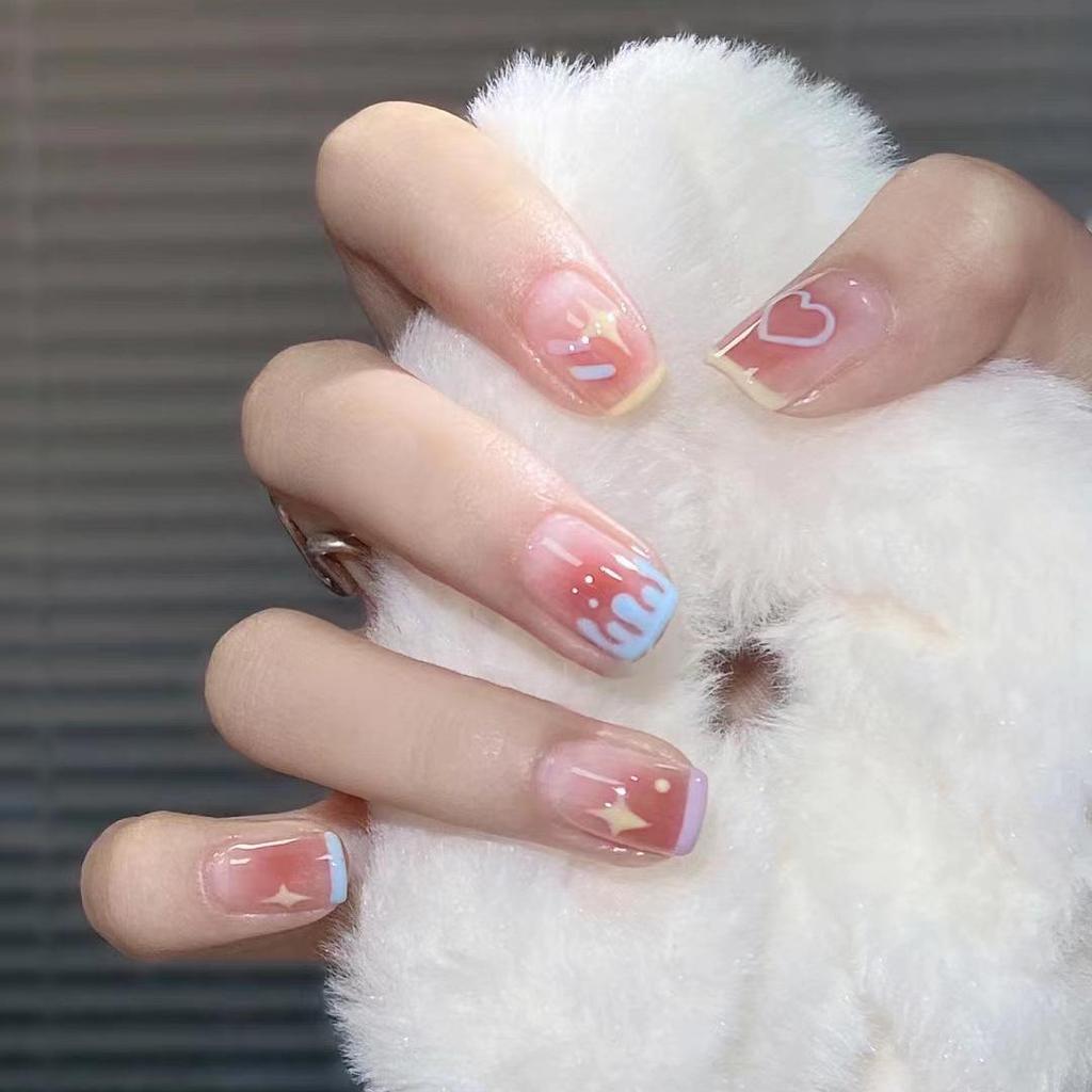 Simple French Gradient Detachable Press-On Nails: Short, Whitening False Nail Tips.