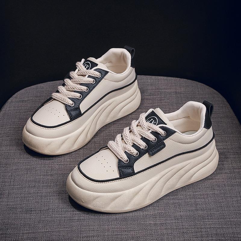 New Student Thick-soled Height-increasing Sports Board Shoes and Casual Shoes