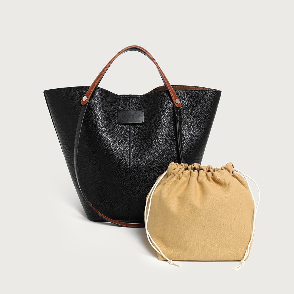 Ladies' Spring and Summer New Casual and Fashionable Versatile Bucket Bag with High-end Feel, Large Capacity Shoulder Bag, Simple Tote Bag
