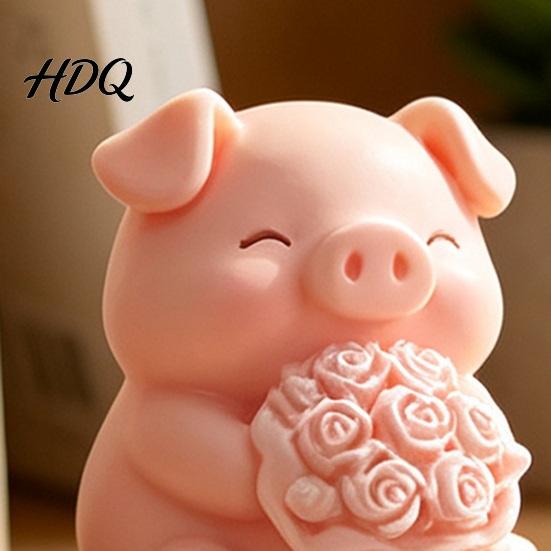 Bedside Table Ornament 3D Printed Pig Figurine with Flower Bouquet Cute Piglet Desktop Rose Piggy Ornament Creative And Statue for Home Office