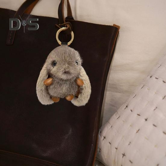 Portachiavi a Forma di Coniglio Ciondolo Coniglio Peluche con Orecchie Lunghe Fascino Bambola Portachiavi Auto Decorazione Borsa Zaino