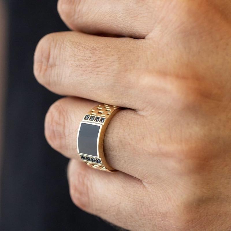 Lyxig Ny Mode Dominerande Förgyllt Herrsmycke, Kreativ Europeisk och Amerikansk Guld Dropp Svart Diamant Herrsmycke