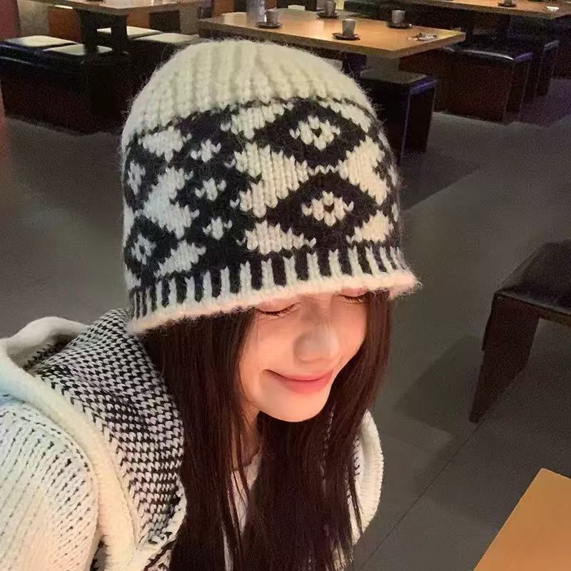 Plaid Wool Hat Women's Autumn and Winter Niche Design Sense Knitted Hat Warm and Cold-proof Bag Head Cold Hat