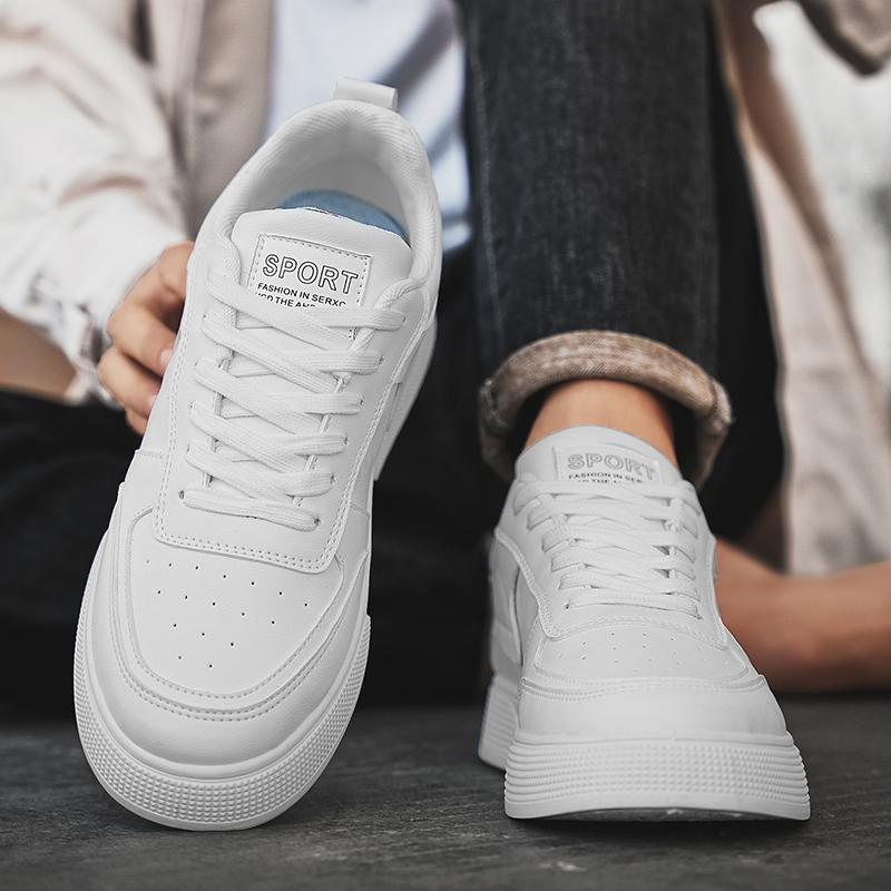 Men 's Casual Four Seasons Fashion Skateboarding Students Comfortable Sneakers Boys Trending Soft Sole Breathable Shoes