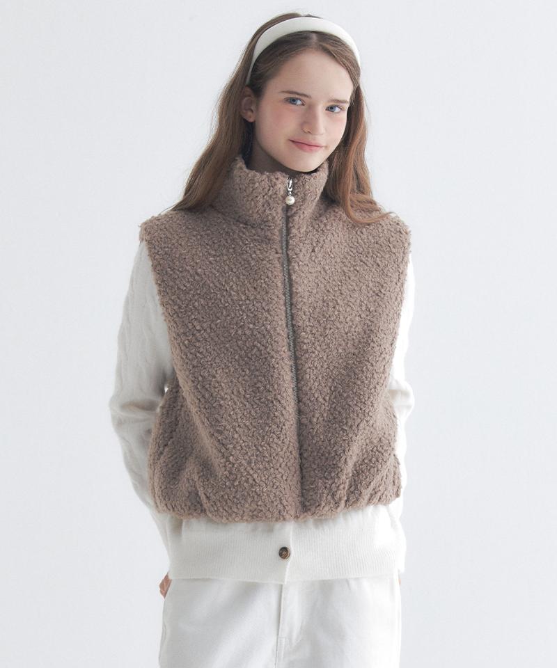 Marie Claire High-Neck Faux Fur Vest (Magdvt03Mco)
