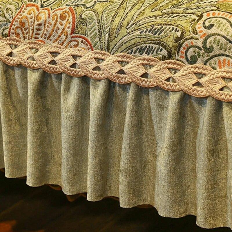 Vintage Jacquard Sofa Cushions High-grade Chenille Non-slip Soft Slipcover European Sofa Cover Wear-resistant Protective Cover