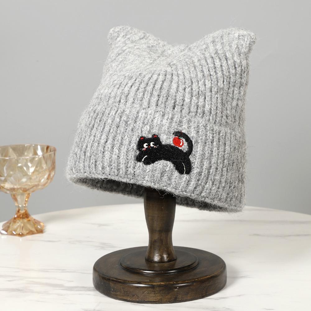 Embroidered Cat Cat's Ears Knitted Hat Soft Woolen Hat Sweet Warm Cap  Outdoor