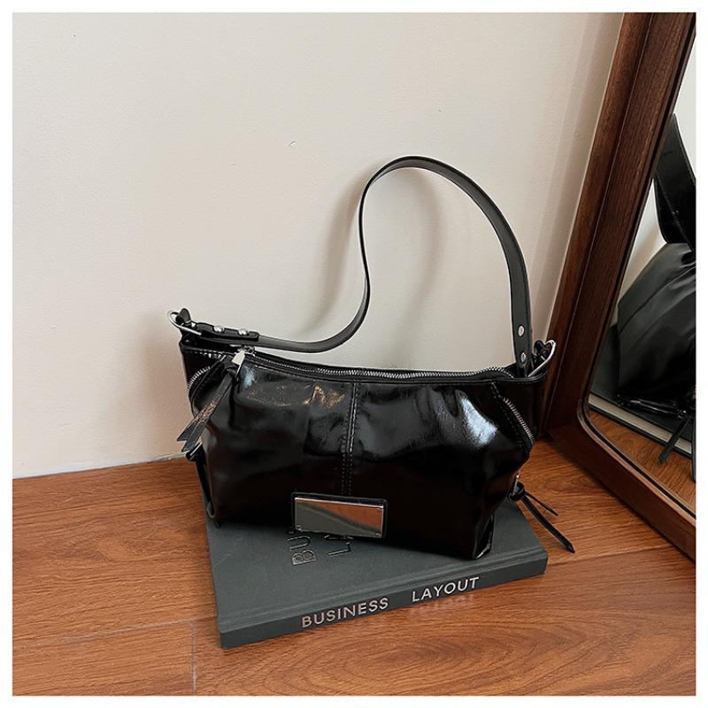 

Сумка большой вместимости женская летняя для отдыха новая нишевая сумка-мессенджер на плечо для поездок на работу сумка-тоут чёрный