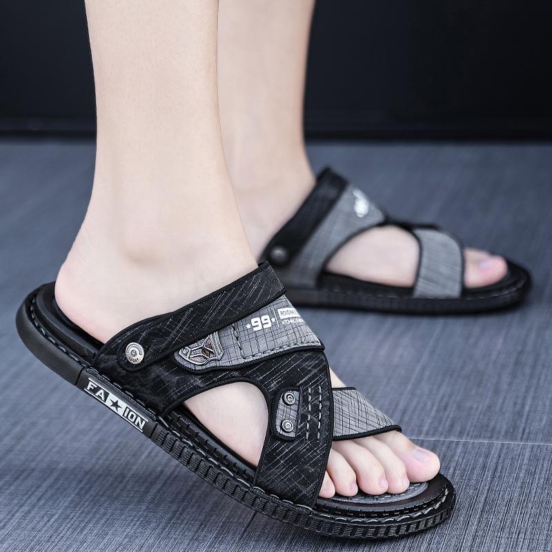 Fashion Leisure Beach Holiday Slippers Men Sandals Summer Male Shoes 2025 New Outdoor Sneakers Male Retro Comfortable Casual Sandal Mens