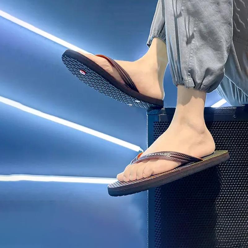 New Summer Flip Flops Men's Casual Fashion Comfortable Soft Non-slip Slippers Outdoor Breathable Wear-resistant Male Slippers
