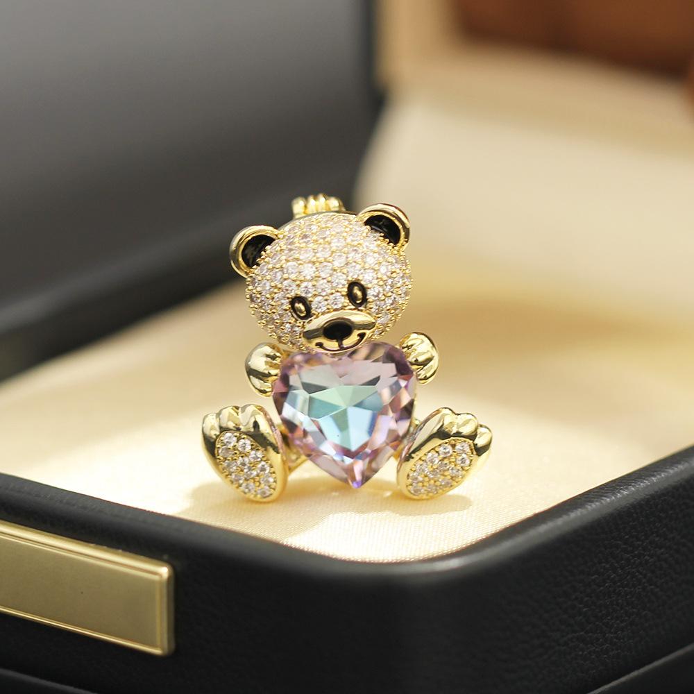 Cute Korean Version, Sweet Purple Crystal Peach Heart Brooch, Loving Bear Animal Pin, Same Accessories for Men and Women