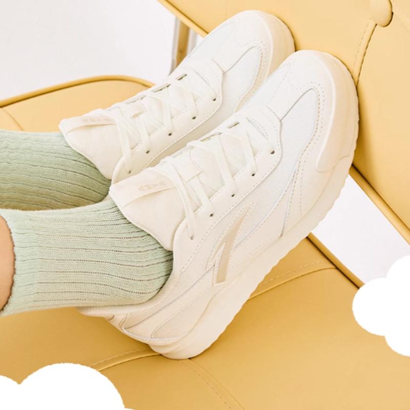 Anta Abrasion Resistant Low Top Casual Shoes Women's White Sneakers 922418856-6