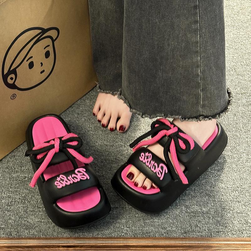 Thick-soled Flip-flops Women's Shoes Summer Lace-up Big Brand Shoes with A Poop Feel Beach Flip-flops