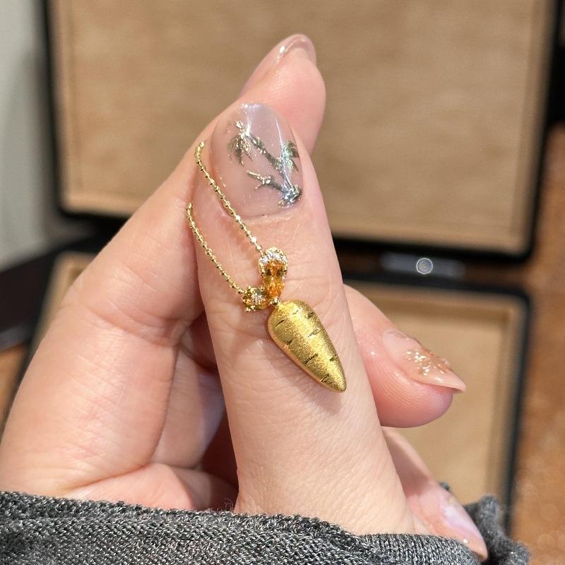 Light Luxury High-End Brushed Carrot Necklace Inlaid With Zircon Unique Design Pendant Versatile Niche Collarbone Chain