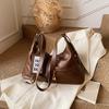 Tote Bag with A Single Shoulder Strap, Featuring A Retro Trend and An Underarm Sling, A High-end and Fashionable Bag.