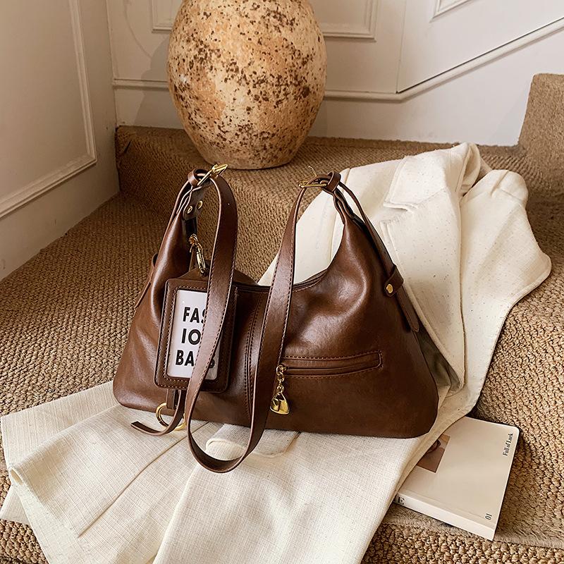 Tote Bag with A Single Shoulder Strap, Featuring A Retro Trend and An Underarm Sling, A High-end and Fashionable Bag.