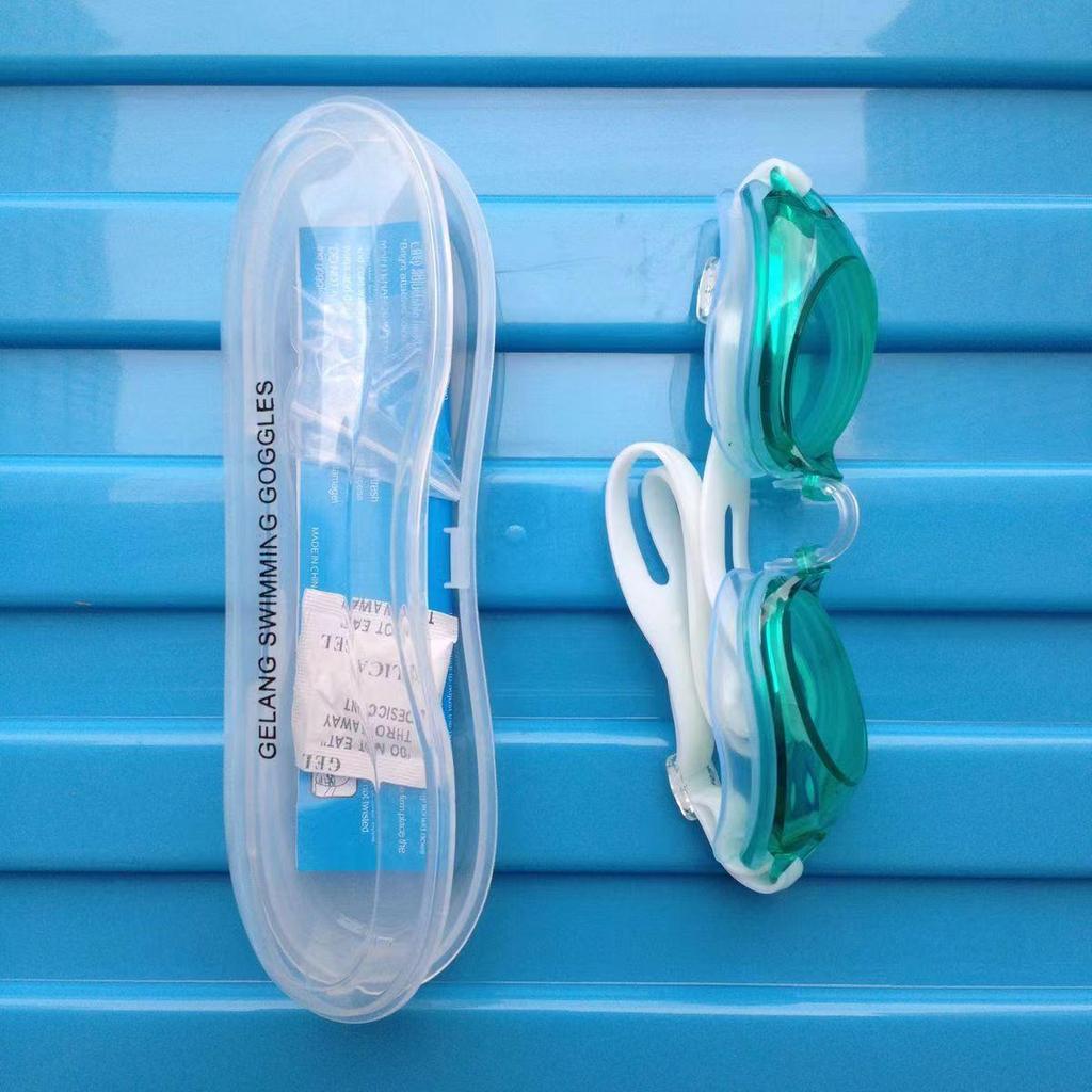 Children's HD Waterproof Anti-Fog Swim Goggles for Boys and Girls