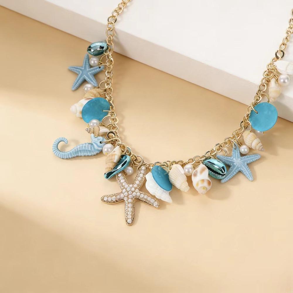 Bohemian Starfish Conch Seahorse Shell Multi-pendant Necklace for Women Summer Beach Vacation Exaggerated Collar Chain Jewelry