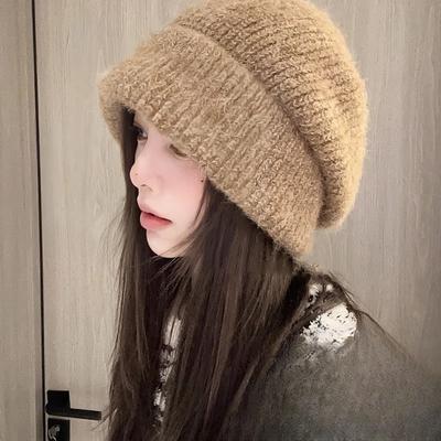 Gestrickte Plüsch- und Verdickte Hüte für Damen im Herbst und Winter Ohrenschutz und Warm Gesicht zeigender Kleiner Wollhut