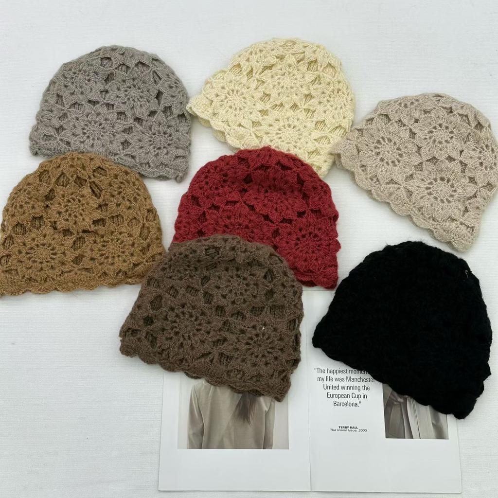 Double-layer handmade crochet hollow bag hat female elegant versatile knitted pullover hat autumn and winter breathable travel cold hat